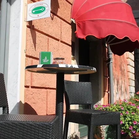 Antico Caffe' Del Moro Guest house
